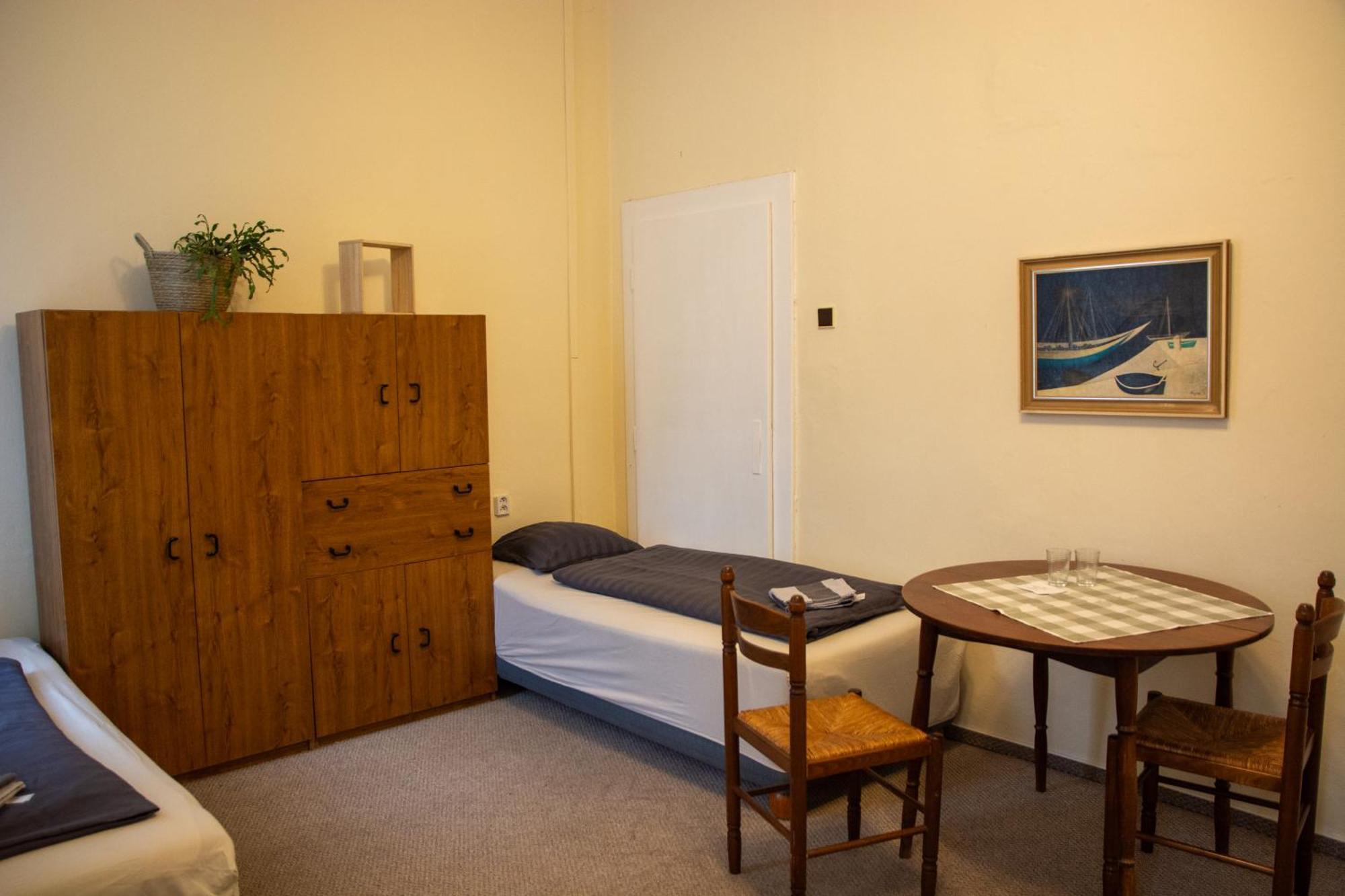 Hostel Moravia Ostrava Ngoại thất bức ảnh